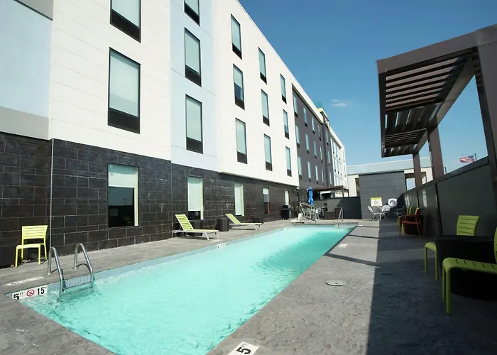 Home2 By Hilton Hills 3*